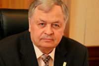Более 10 лет возглавлял Кировский район Виктор Лабунец.