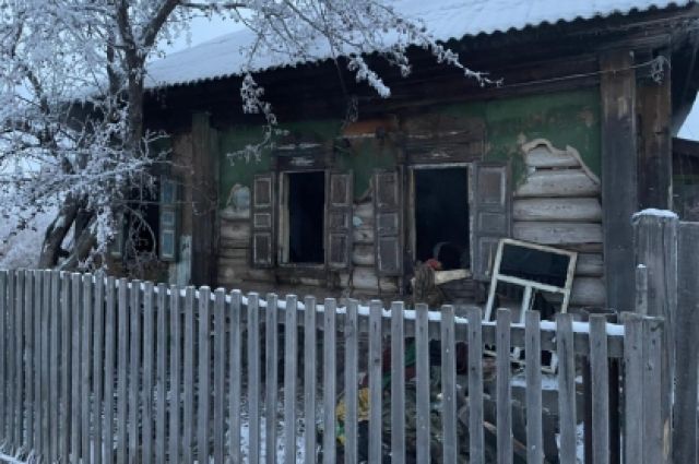 В Хакасии на пожаре погибли три человека, накануне они выпивали