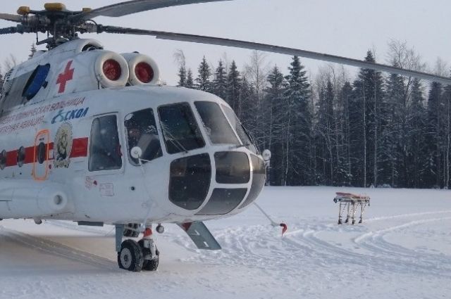 В Пермском крае мужчину с инфарктом доставили в больницу на вертолёте