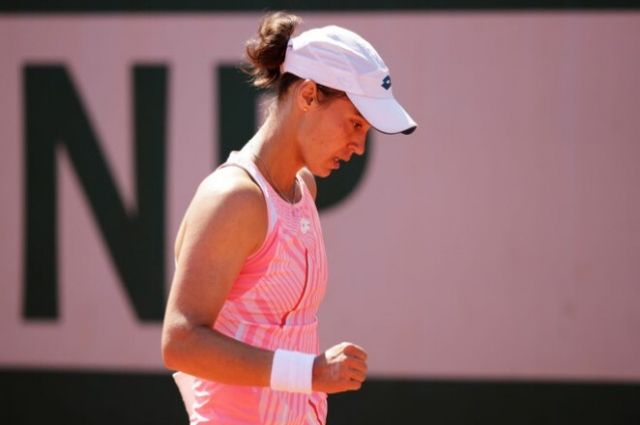 Ангелина Калинина вышла во второй круг турнира в Аделаиде.