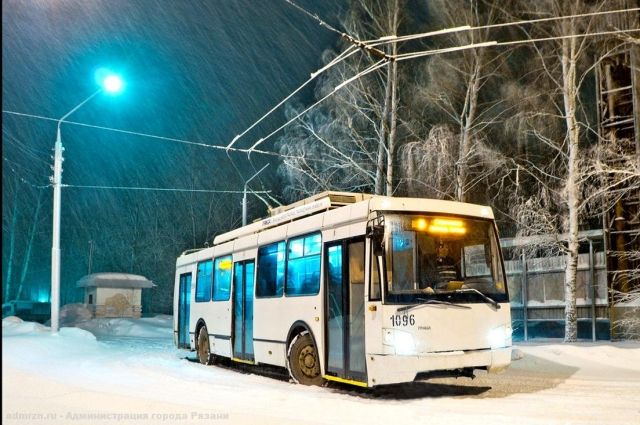 Из-за снегопада троллейбус №2 в Рязани будет следовать до Строителей