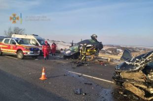 Под Харьковом произошло ДТП: три человека погибли, двое детей — в больнице
