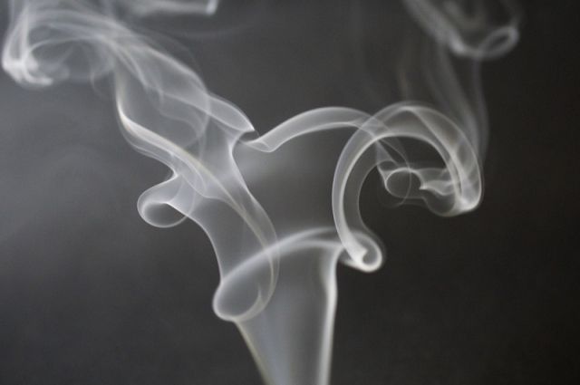 В Бийске 12-летний мальчик умер после курения вейпа