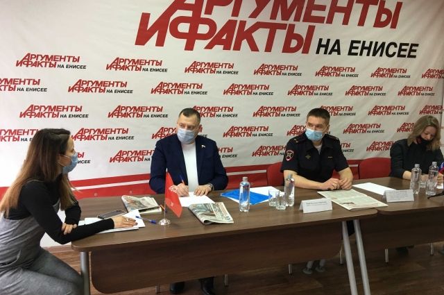 10 января вступил в силу закон о введении уголовной ответственности для лихачей на дорогах.