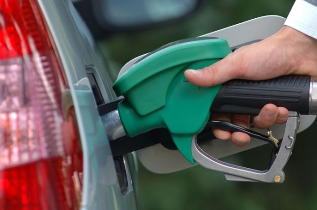 В Минэкономики обновили максимальную стоимость бензина