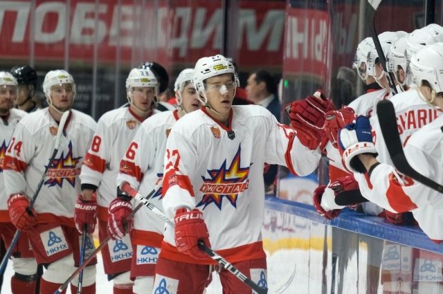 Хоккейный клуб «Ижсталь» с крупным счётом обыграл «Нефтяник»