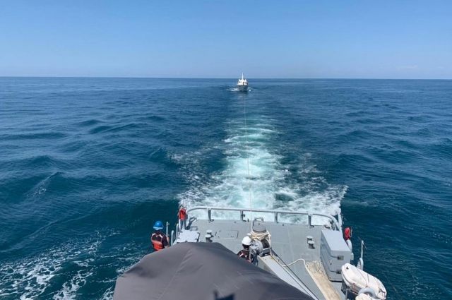 Вооруженные силы «неприятеля» устроили стрельбы в Черном море