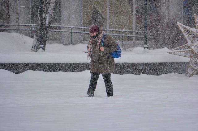 За сутки в Казани убрали свыше 16,3 тысяч тонн снега