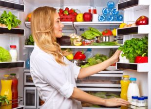 Диетологи рассказали, без каких продуктов быстрее стареет организм