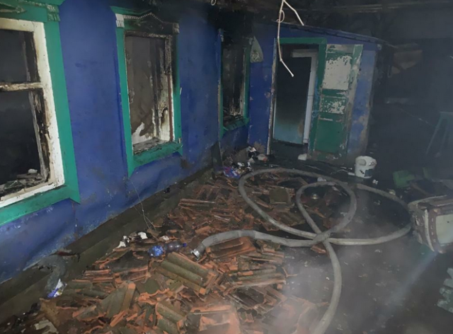Во время пожара в жилом доме в Тимашевске погиб пожилой мужчина
