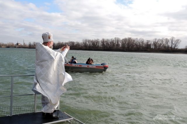 Больше 70 мест для крещенских купаний определили в Краснодарском крае
