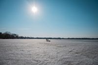 Школьник чуть не провалился под лёд на Урале