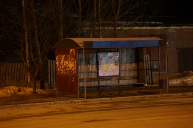 «Весело у нас в Перми»: в Голованово упала автобусная остановка