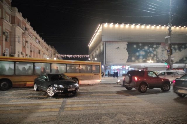 На проспекте Кирова водитель сознательно сбил полицейского в Саратове