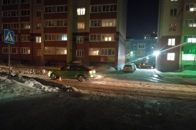 Водитель Skoda сбил 14-летнюю девочку в Новосибирске