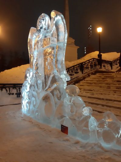 Фестиваль 11 лет привлекает туристов и скульпторов со всей России