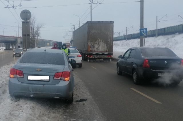 В Рязани на Московском шоссе Chevrolet Cruze сбил 22-летнего пешехода