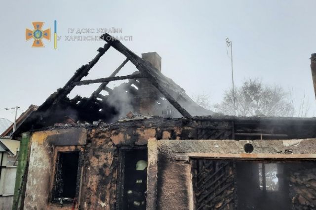 В Харьковской области в частном доме вспыхнул пожар: есть жертвы.