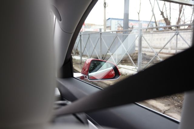 В полиции рассказали подробности ДТП с автомобилем Tesla в Краснодаре
