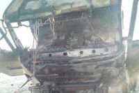 В Саракташском районе грузовая машина вспыхнула из-за замыкания в моторном отсеке. 