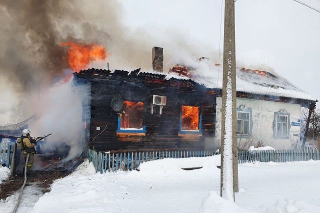 Три человека погибли на пожарах за выходные в Нижегородской области
