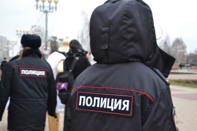 Глава омского УМВД поблагодарил полицию за расследование убийства семьи