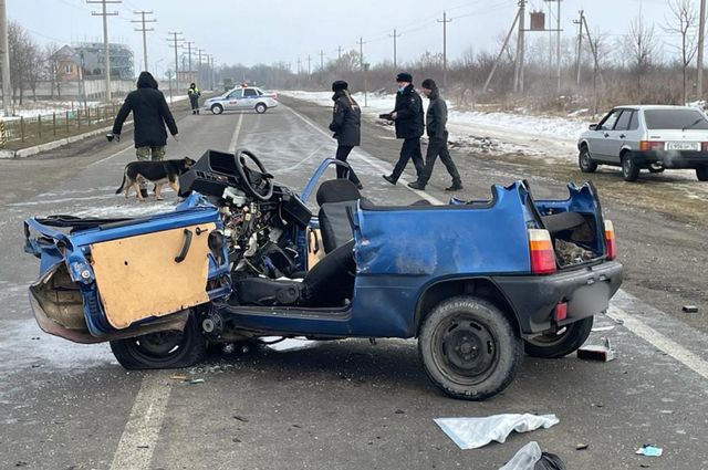 Утром 24 января в Северной Осетии столкнулись «Ока» и Audi, погибли двое
