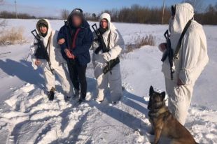 ГПСУ: На границе с РФ пограничники задержали двух нарушителей границы