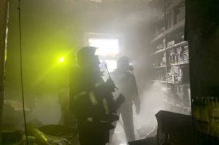 В Виннице загорелась школа: эвакуировали более 500 человек.