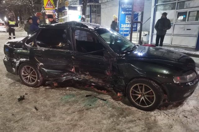 Пьяный водитель устроил аварию с двумя пострадавшими в Ростовской области