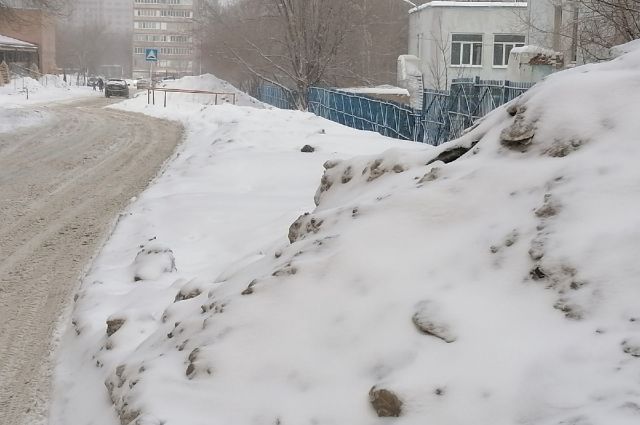 Снег в Оренбурге – растает сам? Прокуратура проводит проверки