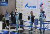 Члены олимпийской сборной России в аэропорту Шереметьево перед отправлением в Пекин для участия в XXIV Олимпийских зимних играх