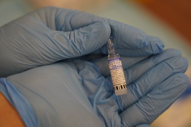 18 тысяч доз вакцины «Спутник Лайт» доставили в Иркутскую область
