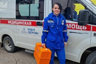 Фельдшер Анастасия Плахина.