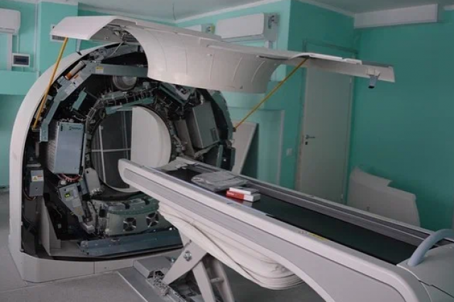 В Аткарской районной больнице установили новый аппарат КТ