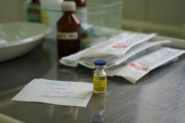 В Тульской области начали вакцинировать подростков