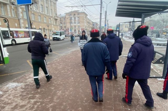 В Ростове-на-Дону власти усилили контроль за масочным режимом на транспорте
