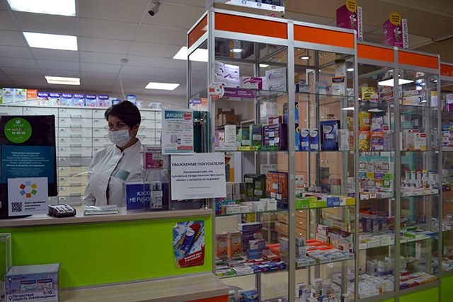 В центре Владивостока среди бела дня ограбили аптеку