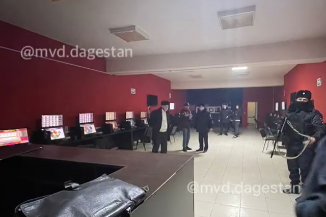 В Хасавюрте полицейские «накрыли» незаконный игорный клуб