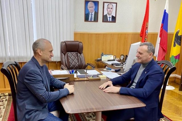 Депутат Госдумы Олег Димов посетил с рабочим визитом Тюльганский район.