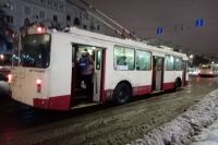 В Оренбурге никак не могут решить проблемы общественного транспорта
