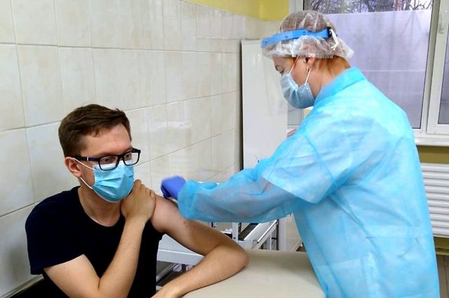 Два пункта вакцинации в Пскове переходят на новый график работы
