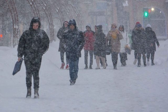 Из-за снегопадов в Свердловской области объявили штормовое предупреждение