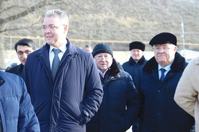 Владимир Владимиров  положительно оценил реализацию нацпроектов в округе. 