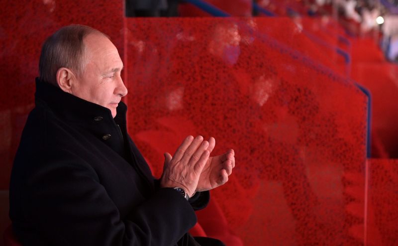 Президент РФ Владимир Путин на церемонии открытия XXIV зимних Олимпийских игр на Национальном стадионе «Птичье гнездо»