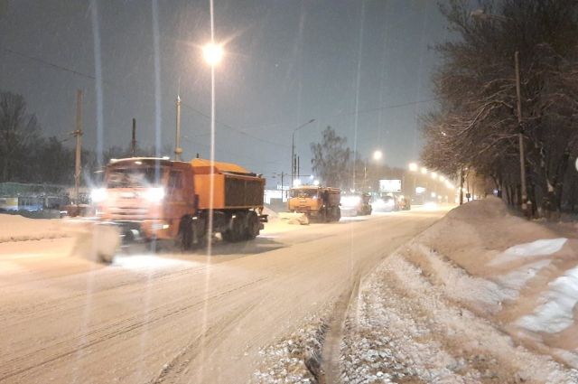 С улиц Ульяновска за сутки вывезли 265 самосвалов снега