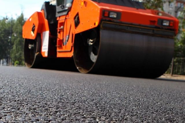 В областном центре 7 февраля завершился ремонт дороги-дублера улицы Чкалова, окончание которого было запланировано сначала в срок до 1 декабря, а затем — до 1 февраля. 