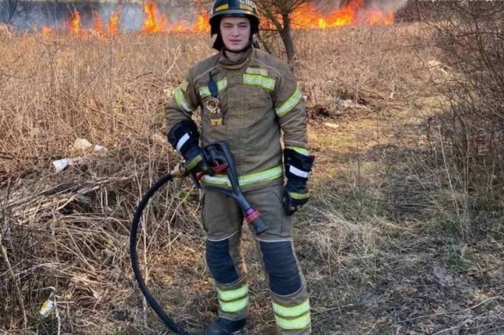 Олег Боярчук – мастер-пожарный дежурной смены специализированной пожарно-спасательной части Белгородской области, 26 лет.