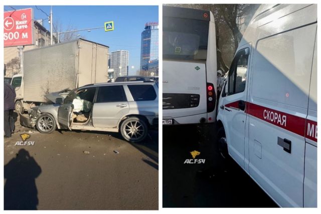 В Новосибирске произошло массовое ДТП с участием грузовика и автобуса
