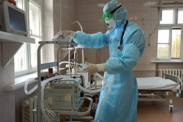 В Волгоградской области больным коронавирусом помогают стажеры и студенты